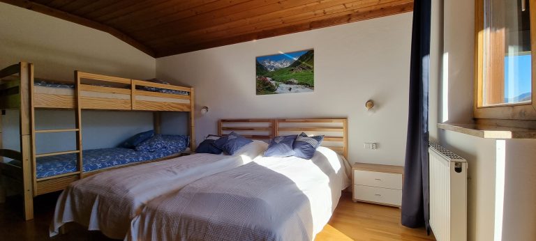 Schlafzimmer 3 (1. Stock)