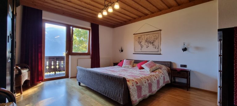 Schlafzimmer 4 (1. Stock)