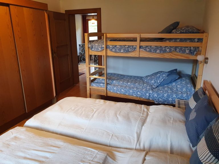 Schlafzimmer 3 (1. Stock)